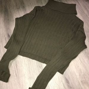 Chunky green sweater
